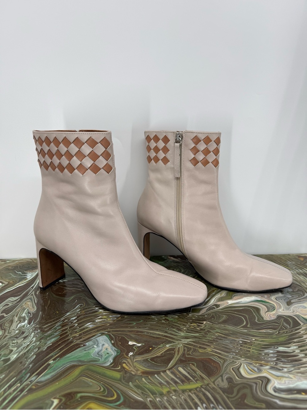 ANGEL ALARCON Made In Spain Leather
Heeled Booties Size 38